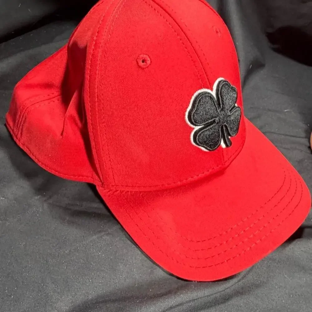 🚨 Premium Black Clover 29 Red & Black Stretch Fit “Live Lucky” Golf Hat Cap 🧢